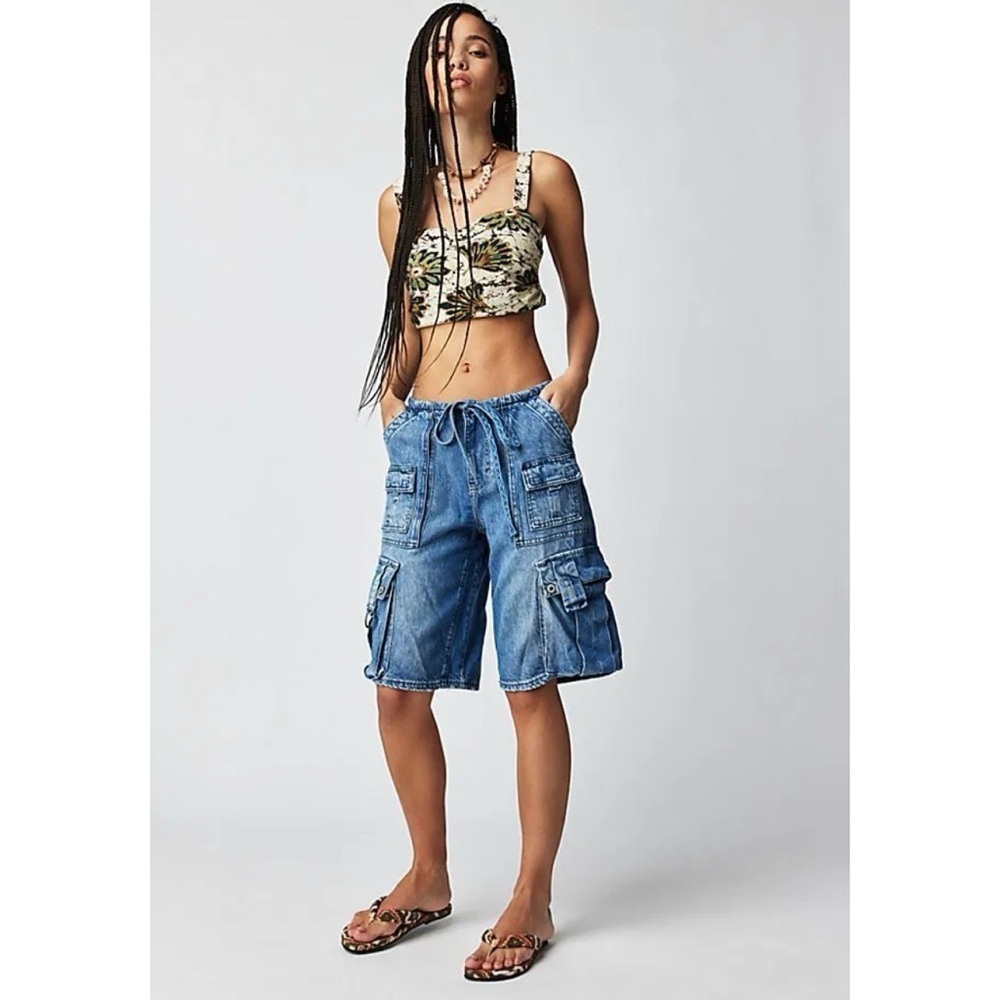 NWT Free People Reina Cargo Long Jean Shorts Blue XS - Picture 13 of 13